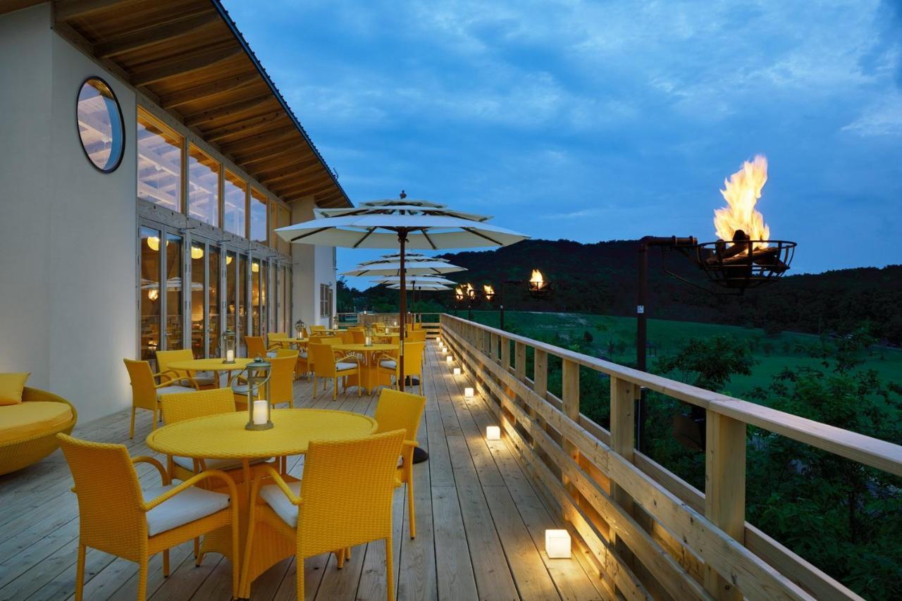 Hotel Grand Chariot Hokutoshichisei 135° Awaji Esterno foto